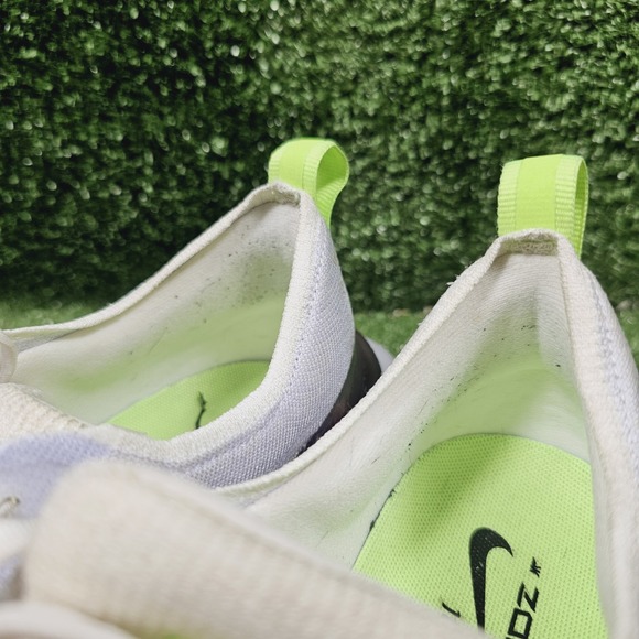 Nike ZoomX Invincible Run Flyknit 3 Purple Agate Sneakers DR2660-100 Womens 9 - Picture 9 of 10